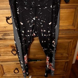 Women's Fila workout capris